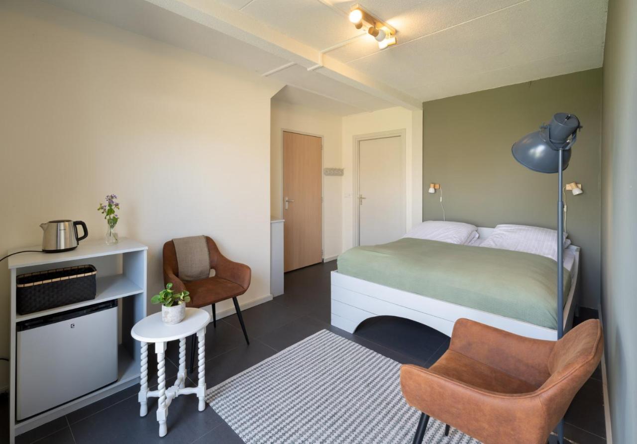 Boornzwaag over de Wielen Rufus Aan Het Water Bed & Breakfast エクステリア 写真