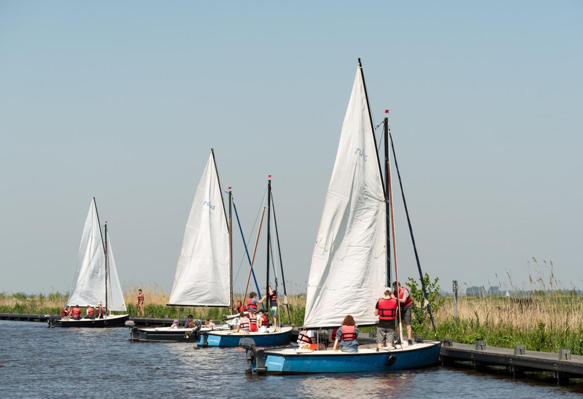 Boornzwaag over de Wielen Rufus Aan Het Water Bed & Breakfast エクステリア 写真
